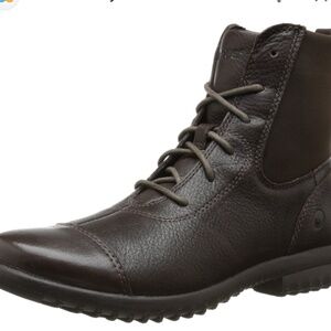 BOGS leather waterproof boots